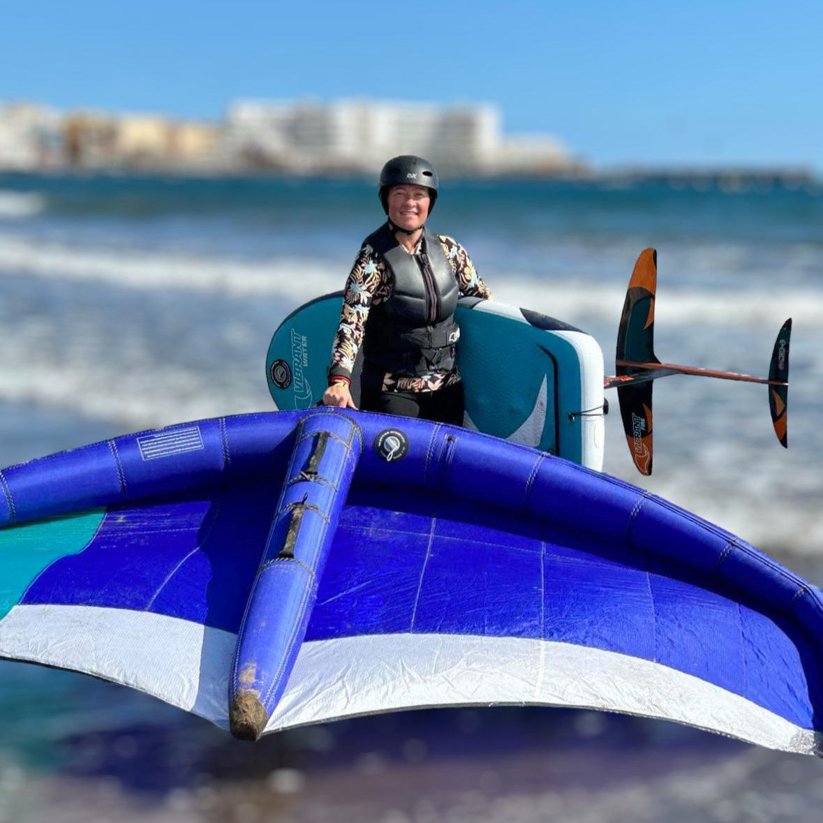 Leie wingfoil utstyr Vibrant Surf